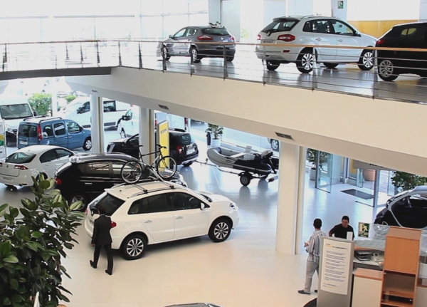 Trabajadores de concesionarias de autos: El cuento del salario mínimo y el dibujo de las comisiones. | Estudio Jurídico Córdoba